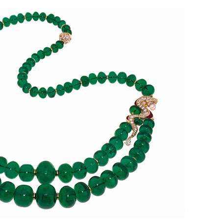قلادة من الزمرّد الزامبي من تصاميم دار Bulgari 