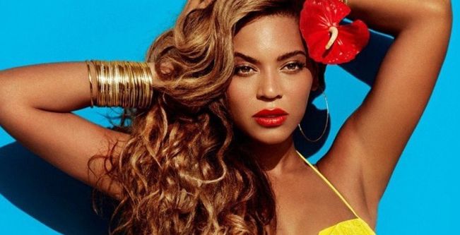 نصائح ماكياج لمايوه بلون النيون مع بيونسي