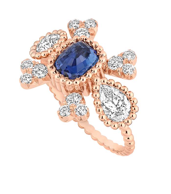 خاتم ماسي رائع من Dior a versailles 2018