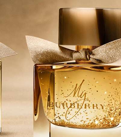 بالصور، عطر My Burberry يزّين مجموعة ماكياج بريري لموسم الأعياد