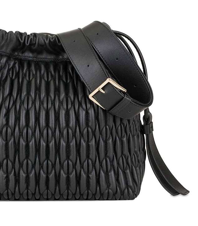 حقيبة مبطنة من Furla موضة هذا الموسم