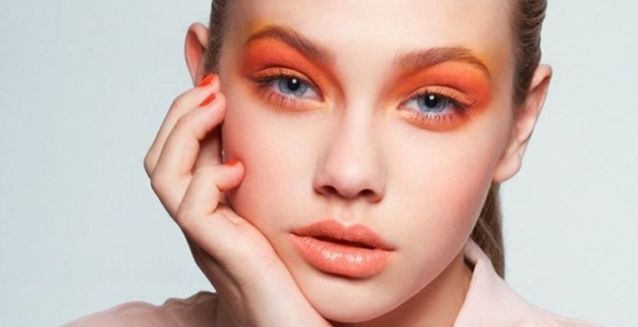 إدخال الالوان القوية الى المكياج | مكياج ملون لربيع وصيف 2014