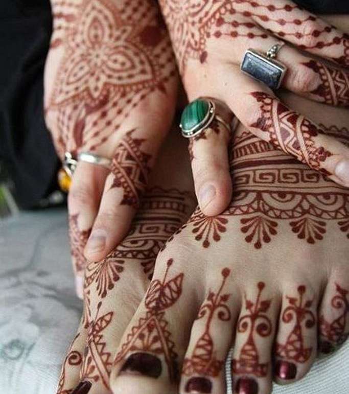 أنواع نقشات حناء جديده قوية