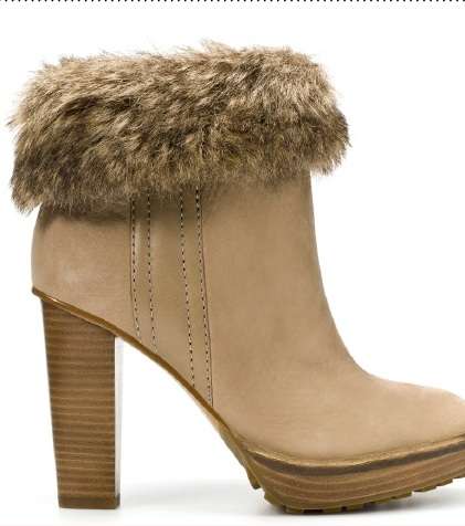 الفرو موضة الأحذية في شتاء 2012