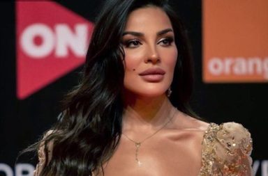 قطعة مجوهرات مفضّلة عند نادين نسيب نجيم لا تتخلى عنها مطلقا