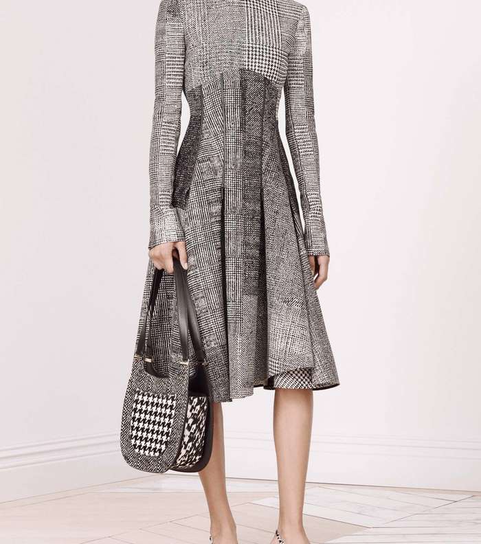موضة الفستان التويدي المونوكروم من Jason wu من مجموعة Pre Fall 2016