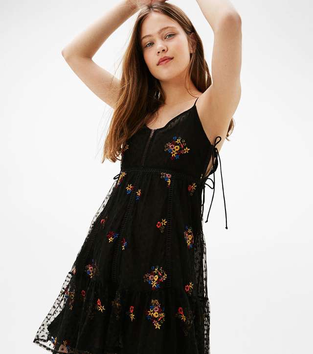 صور فساتين بنات ٢٠١٧