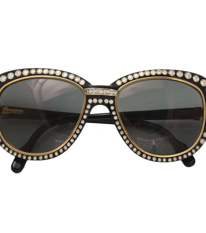 من بين النظارات المشسية الاغلى في العالم، نظارات كارتييه الشمسية