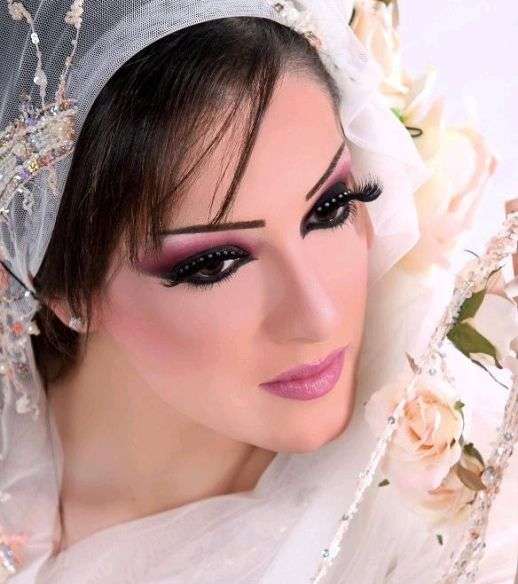 مكياج قوي رائع لكافة المناسبات