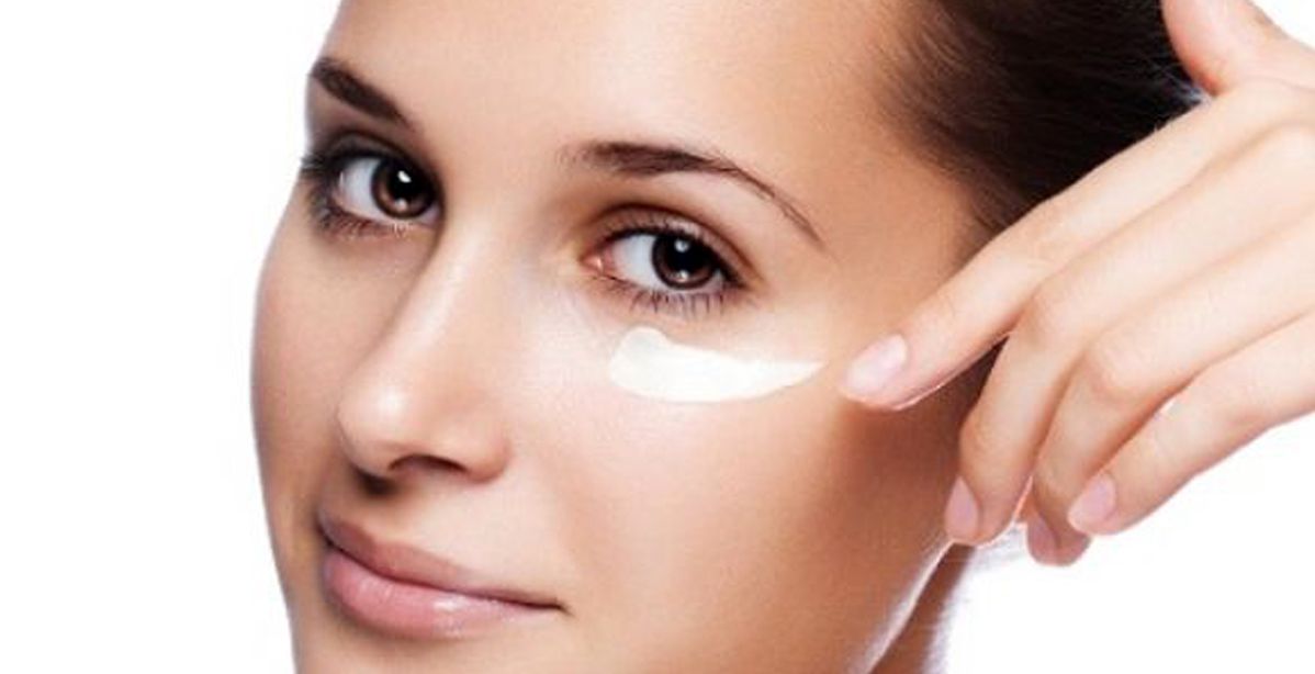 الحلبة لعلاج تجاعيد ما تحت العين