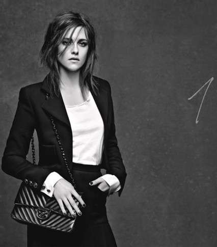 كريستن ستيوارت تصور اعلانات حقيبة CHANEL الكلاسيكية 11.12