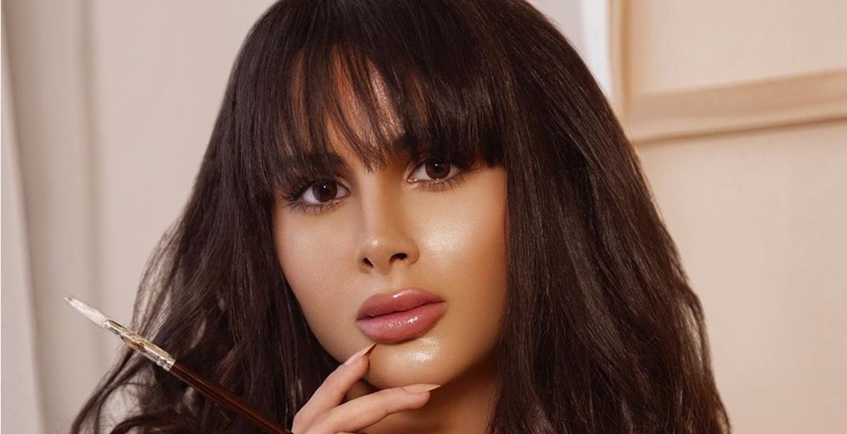 أدوات المكياج للعناية بشعري