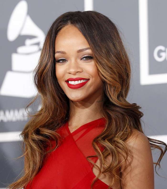 أحدث تعاون ماكياج جمع بين ريهانا ومستحضرات MAC