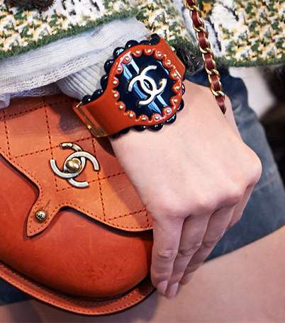 من مجموعة Metiers D'art Salzburg، اليك اجمل شنط CHANEL