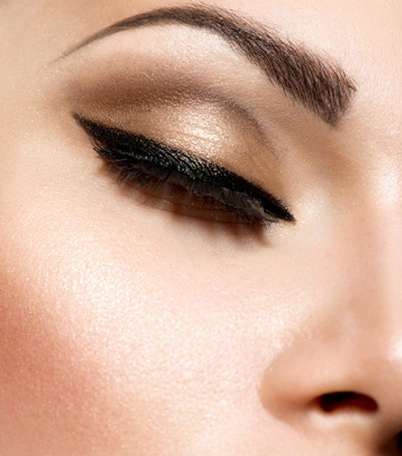 تكثيف حاجبيك بمستحضرات سيفورا