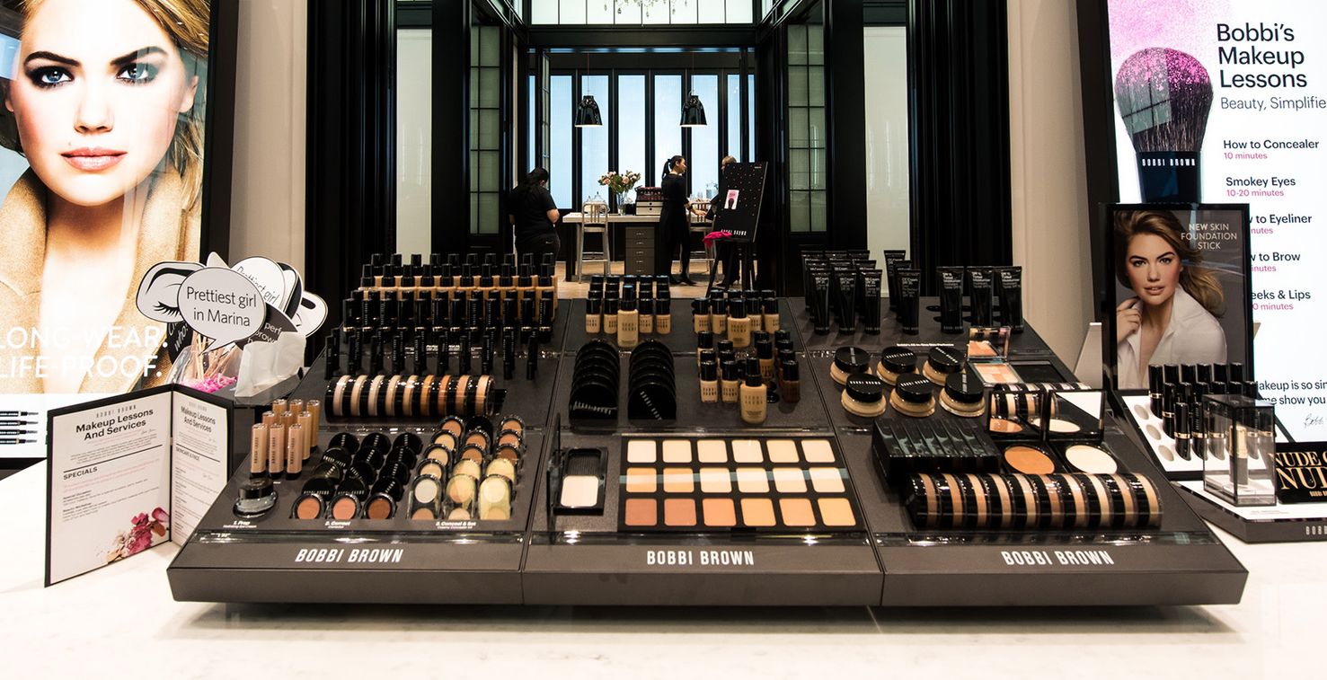 Bobbi Brown تطلق Brow Studio في مارينا مول في دبي