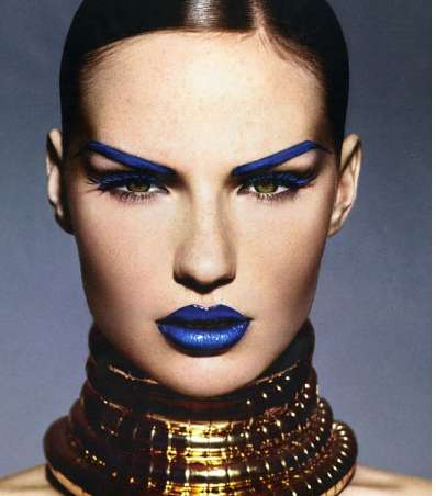 افكار عصرية لمكياج العيد