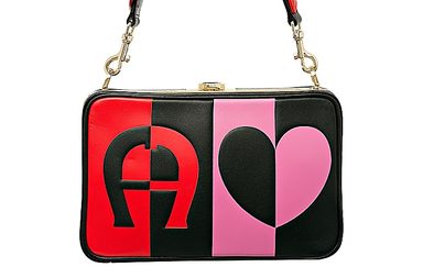 صور احدث موديلات شنط اقنر