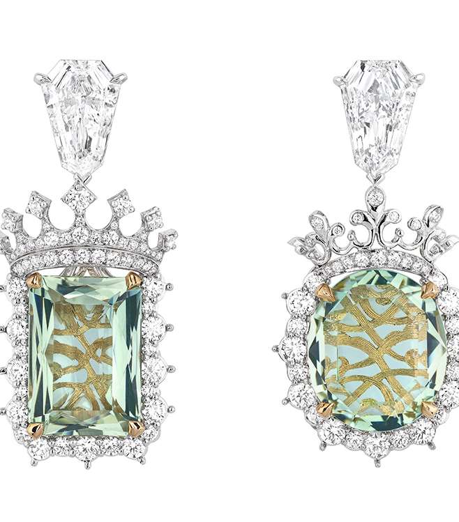 اقراط ماسية مع احجار ملونة كبيرة من Dior a versailles 2018