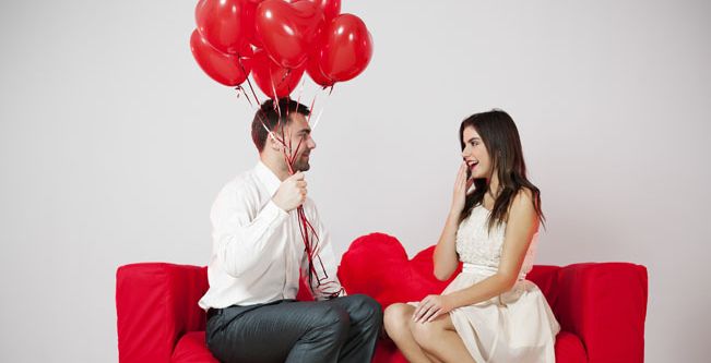 معايير يجب أن تتجاهليها من أجل الحب