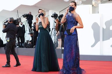 اطلالات النجمات خلال افتتاح مهرجان البندقية السينمائي