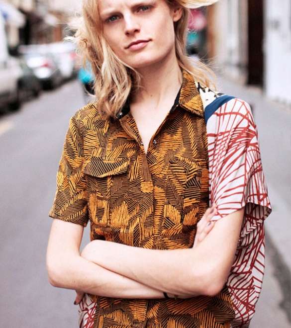 من صيحات الموضة لهذا الموسم، القميص المطبّع بنقشتين