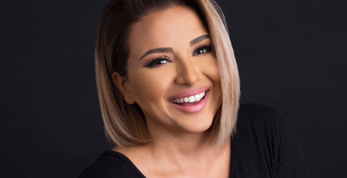 لقاءُ مميّز لياسمينة مع خبيرة المكياج البريطانية نينا أوبهي