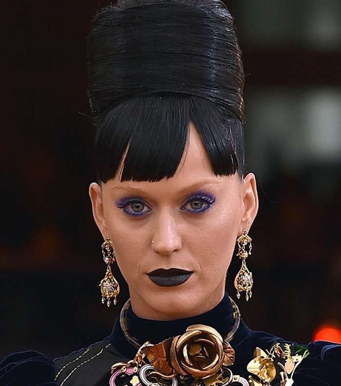 بالصور، Bleaching Brows في حفل الميت غالا 2016