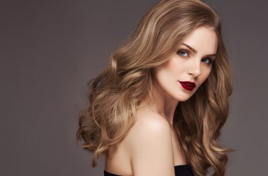 قصات شعر للوجه الطويل الممتلئ