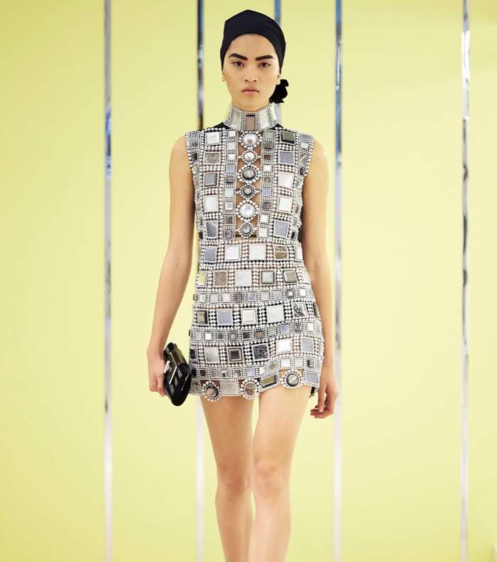 موضة الفستان القصير Mini من مجموعة مارك جايكوبز Resort 2016