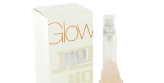 جنيفر لوبيز تطلق عطرها الجديد Eau de Glow