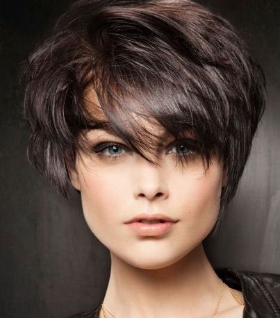قصات مميزة للشعر الخفيف