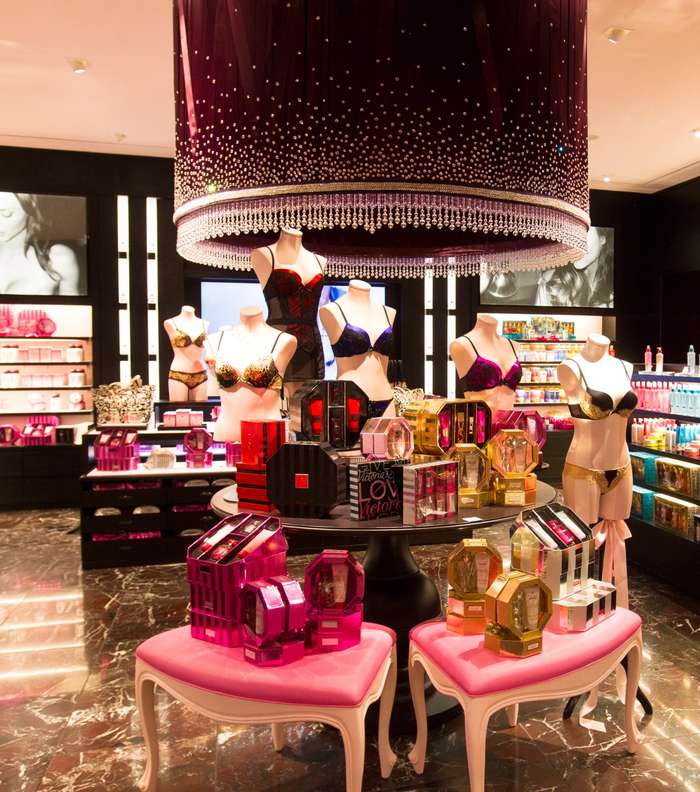 فيكتوريا سيكريت