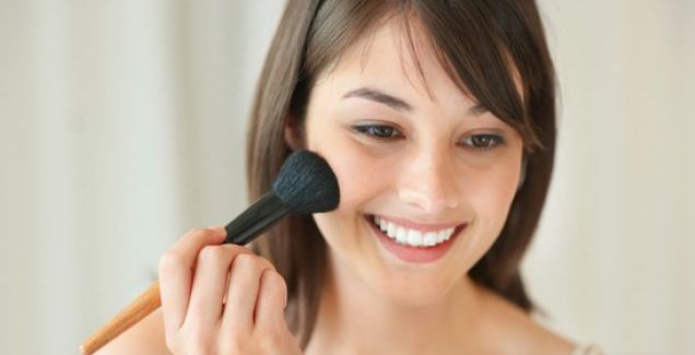 طريقة عمل مكياج خفيف | مكياج ناعم بالخطوات