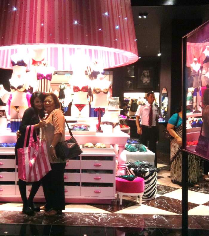 فيكتوريا سيكريت