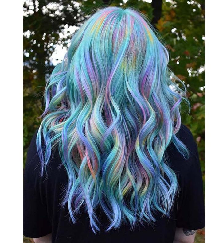 صبغة شعر ازرق