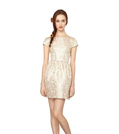 ربيع وصيف 2014 مميّز مع مجموعة Alice & Olivia لربيع وصيف 2014