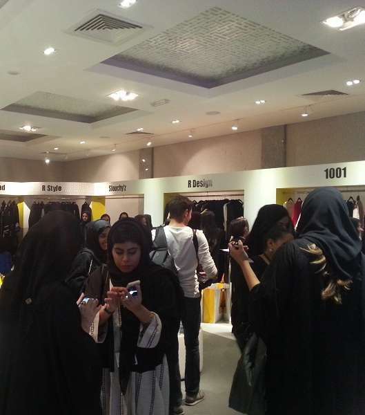 ضيوف معرض Designs of Hope الخيري