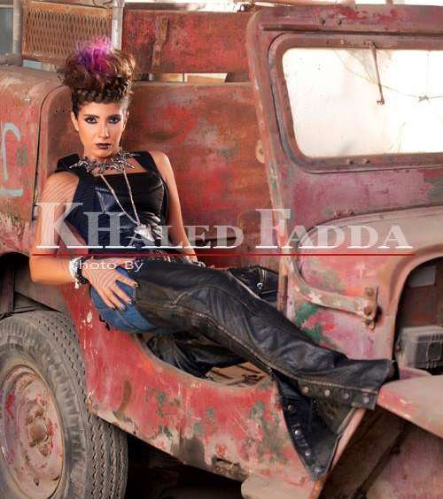 لوك منى زكي الجديد