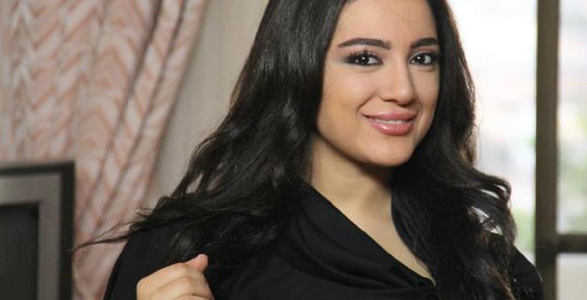 هل كانت أمينة علي بحاجة إلى نفخ الشفاه؟