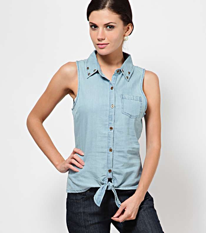 إعتمدي البلايز التي يمكن ربطها عند الخصر