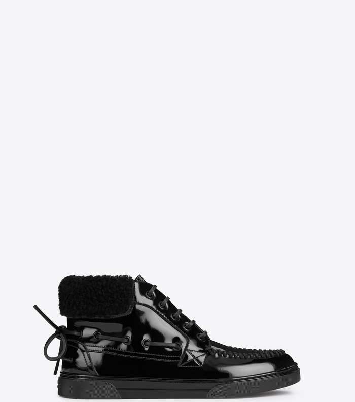 الحذاء الرياضي بالجلد اللماع Patent Leather من سان لوران لصيف 2017