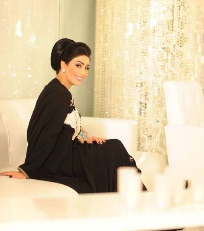 صور اجمل قصة شعر هنادي الكندري