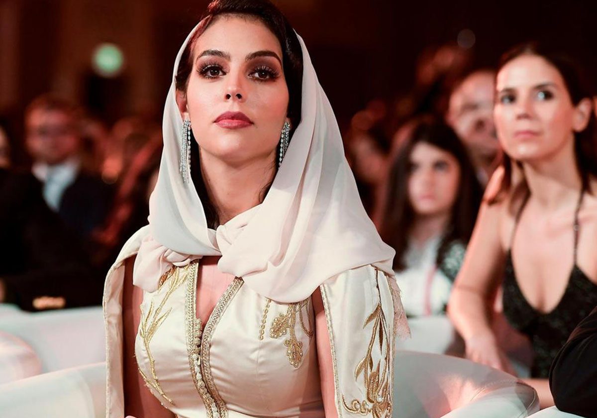لفتت الأنظار باحترامها الكبير للبلاد العربيّة