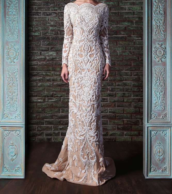 الأكمام الطويلة مع عروس رامي قاضي هذا الموسم