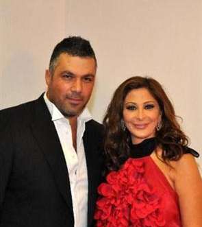 اليسا تختار القصات الخطا وتظهر وزنها الزائد