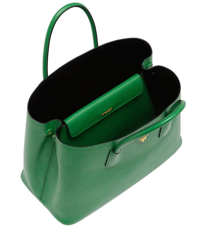 من أجمل موديلات الشنط لصيف 2014، حقيبة برادا Saffiano لصيف 2014