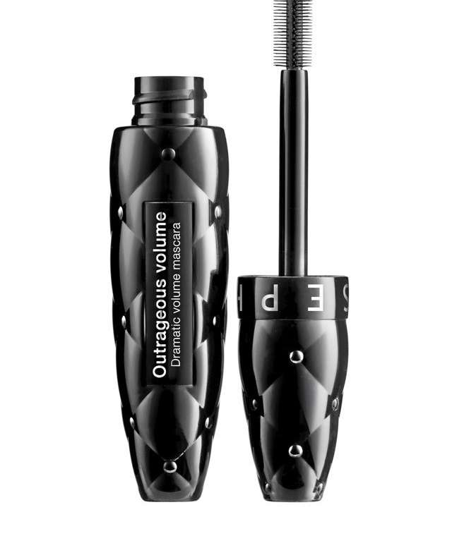 ماسكارا Outrageous من Sephora