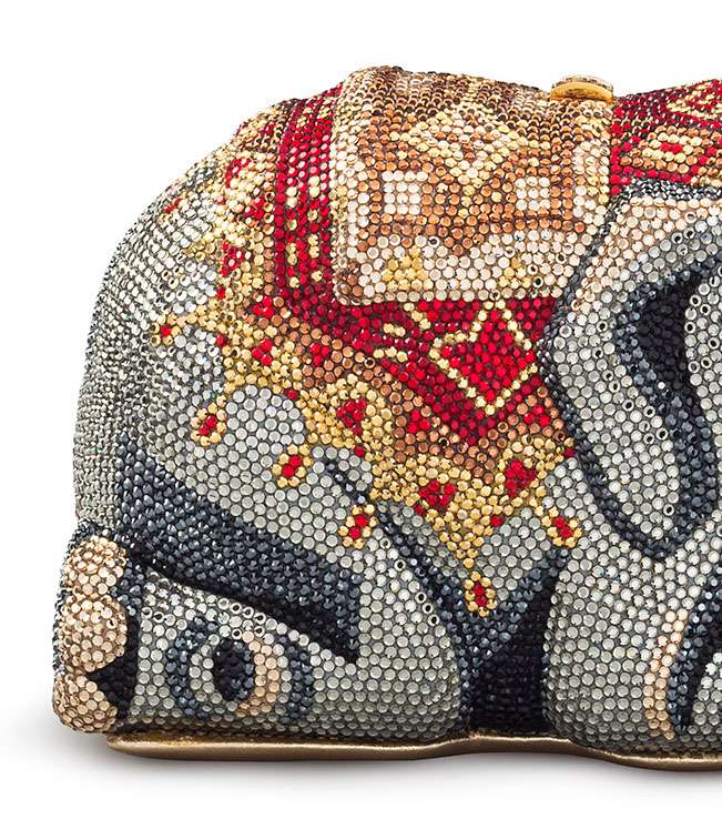 كلاتش على شكل الفيل من Judith Leiber