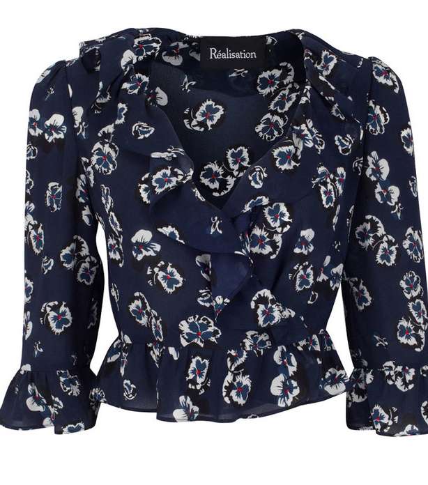 كيف ترتدين القميص الحريري المطبع